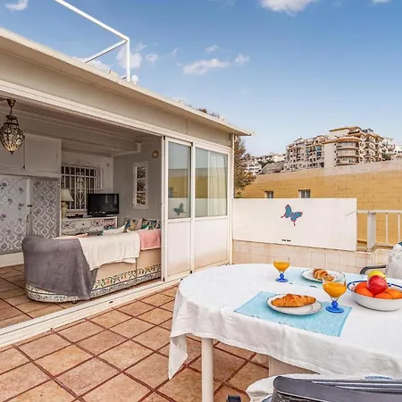 Cozy In With House Sea View